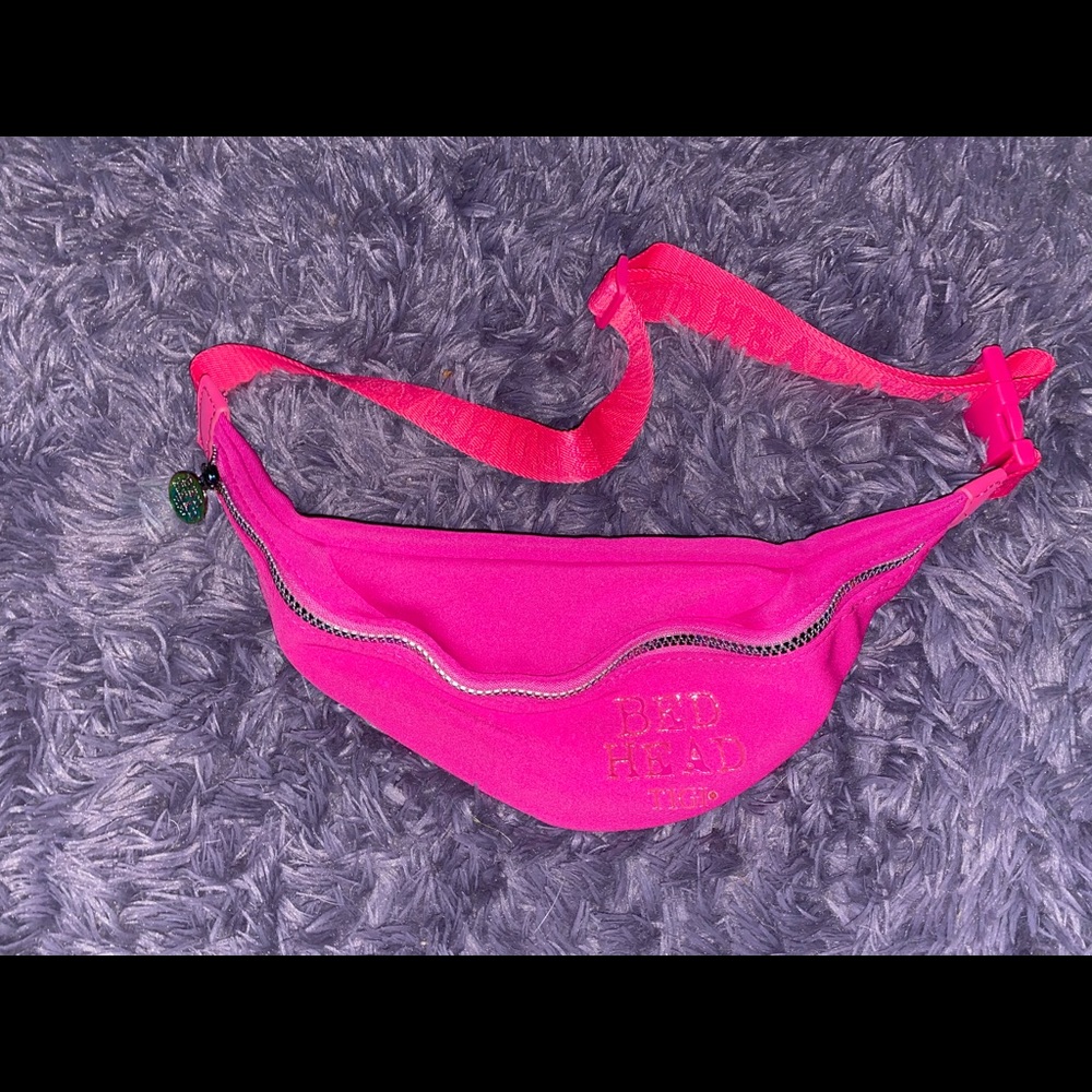 Bed head fanny pack